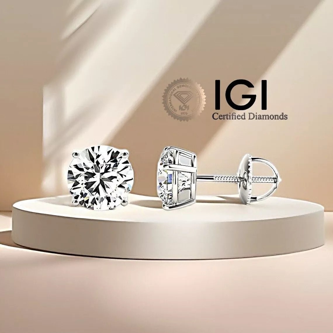 3.73 Ct Radiant Cut Lab Created Diamond Fancy Vivid Green VS2 IGI Ring Stone