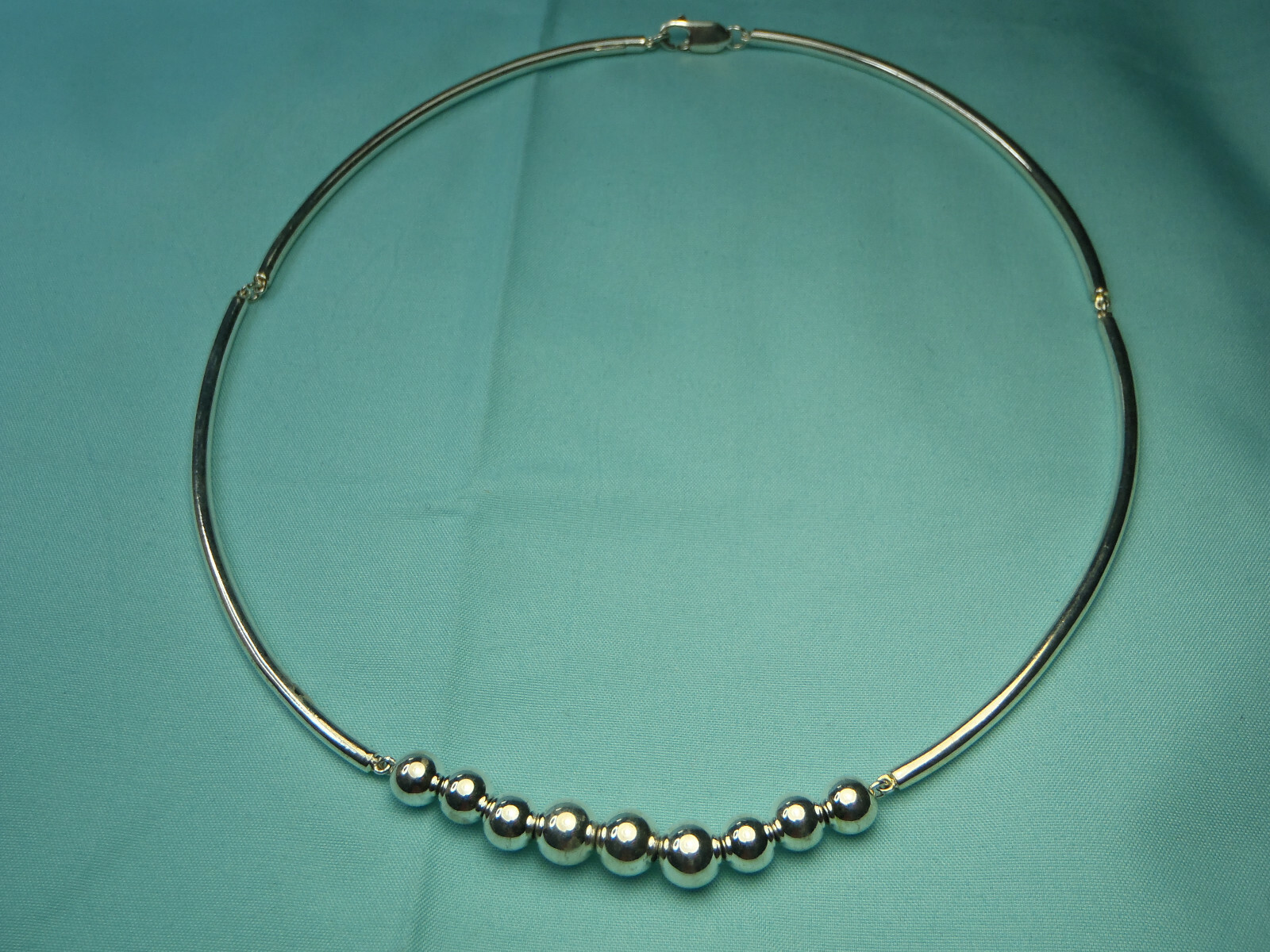 Bar and Ball Sterling Silver 18″ Necklace With Lobster Latch 18.0 Grams