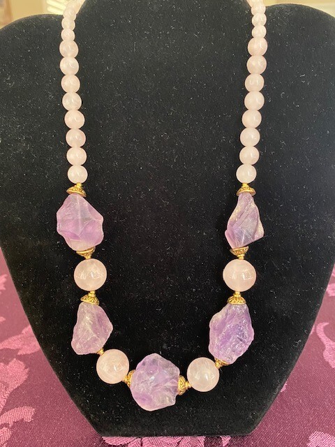 Necklace LOT RS-5 Abalone, Pink Quartz, MoP, Amethyst, Pink Coral 5 Units