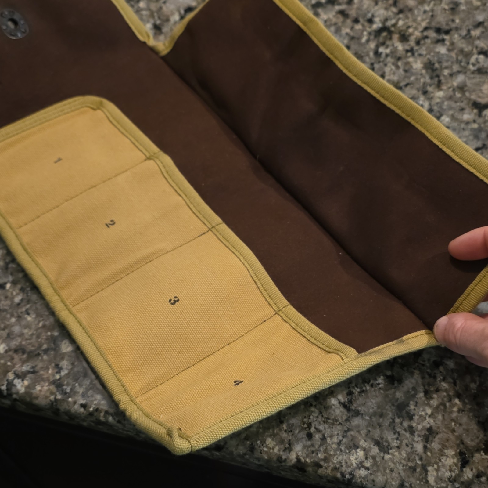 Rare Discontinued Haveston Watch Roll M-12 Tan Canvas Watch Case Holds 4 Watches