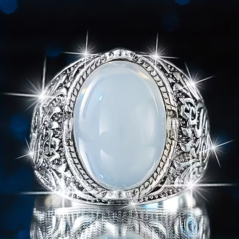 Mens Moon Stone Ring, Size 9. FREE SHIPPNG IN THE USA!