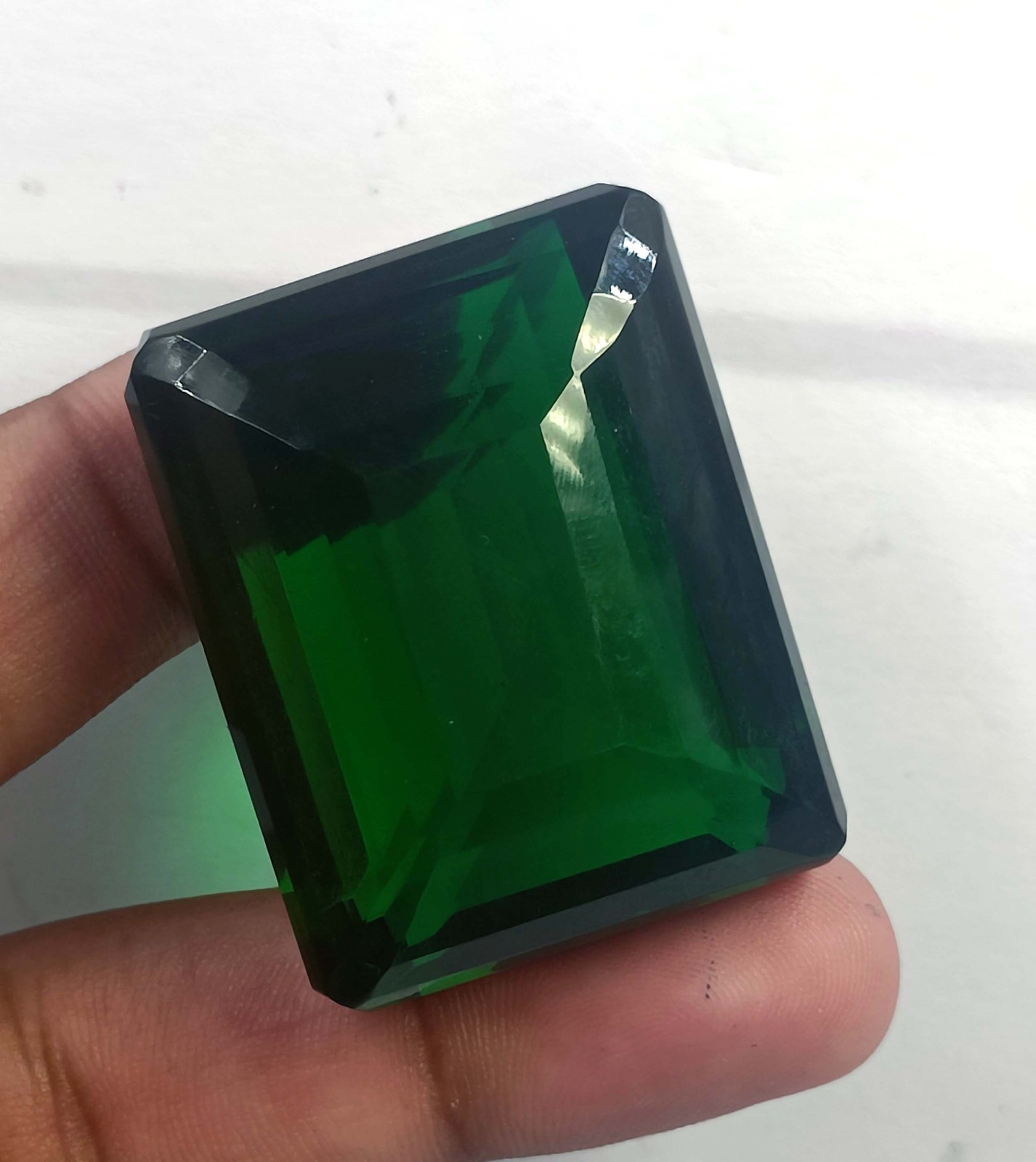 Top Quality Natural Green Emerald 220.35 Ct Emerald Shape IGL Gemstone 6MHH