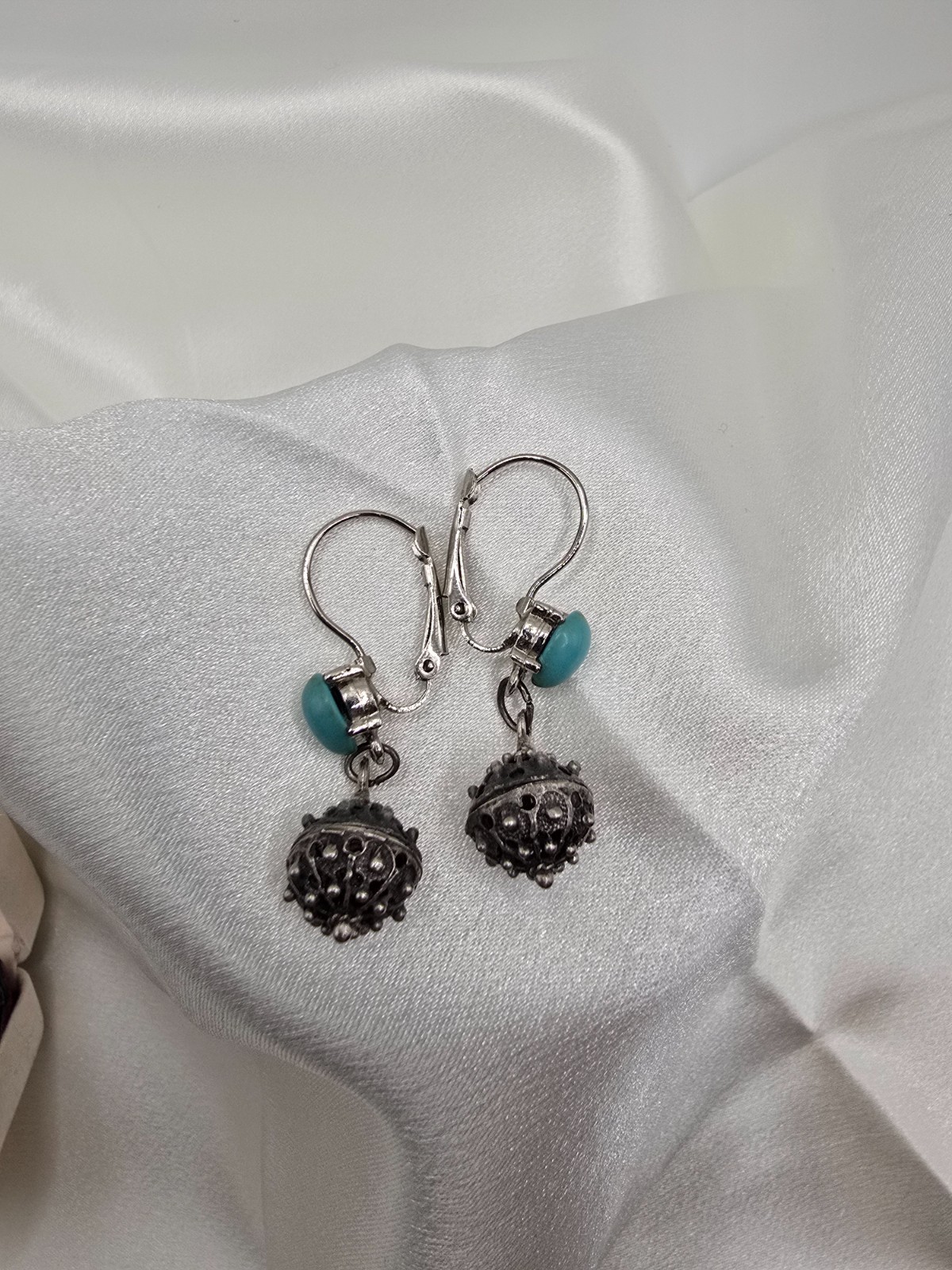 Vintage Croatian Botuni Ball Dangle Earrings Turquoise Silver Tone 6.12g