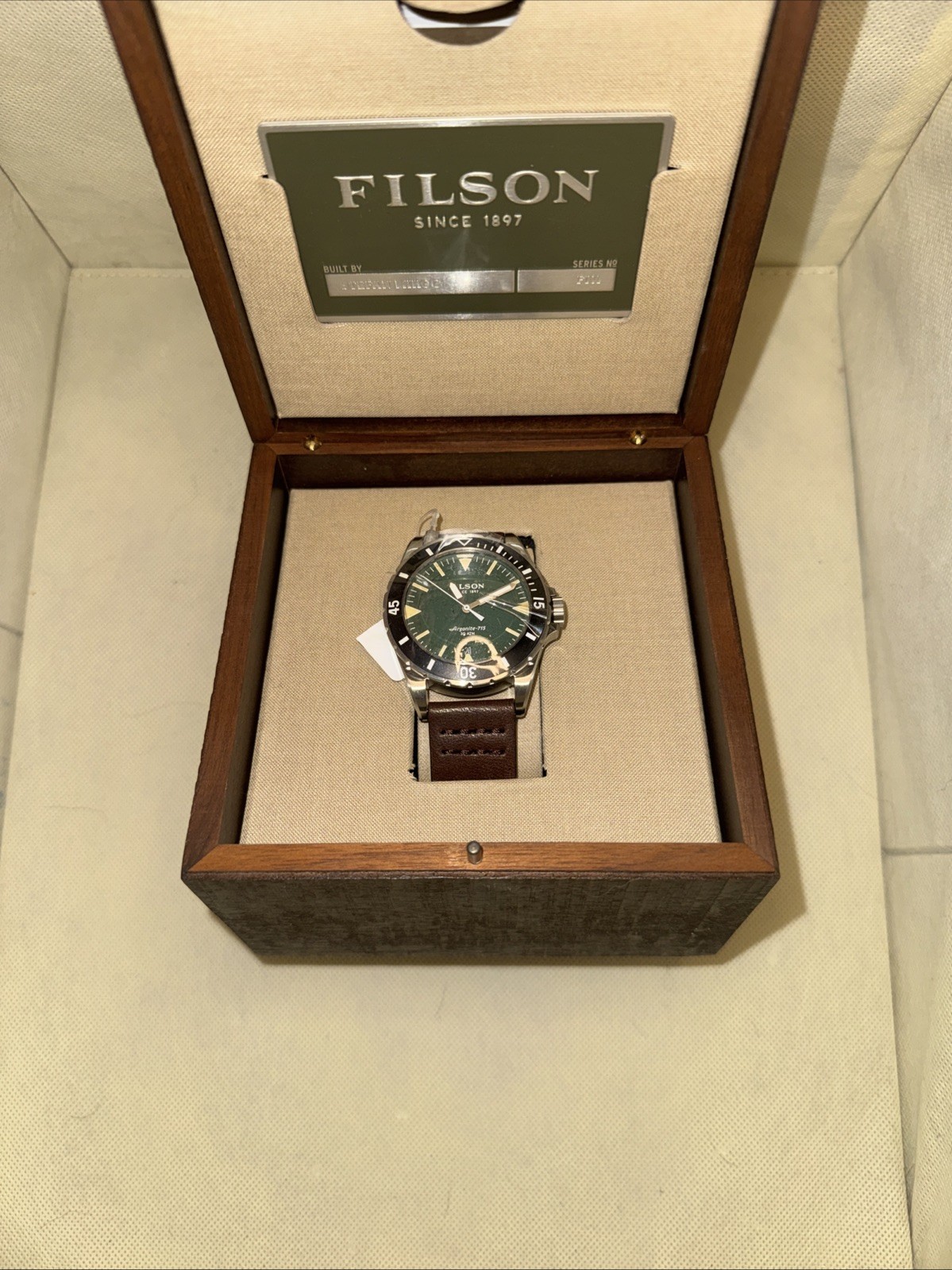 Discontinued Filson x Shinola “The Dutch Harbor” 43mm Dive Watch – Green Dial