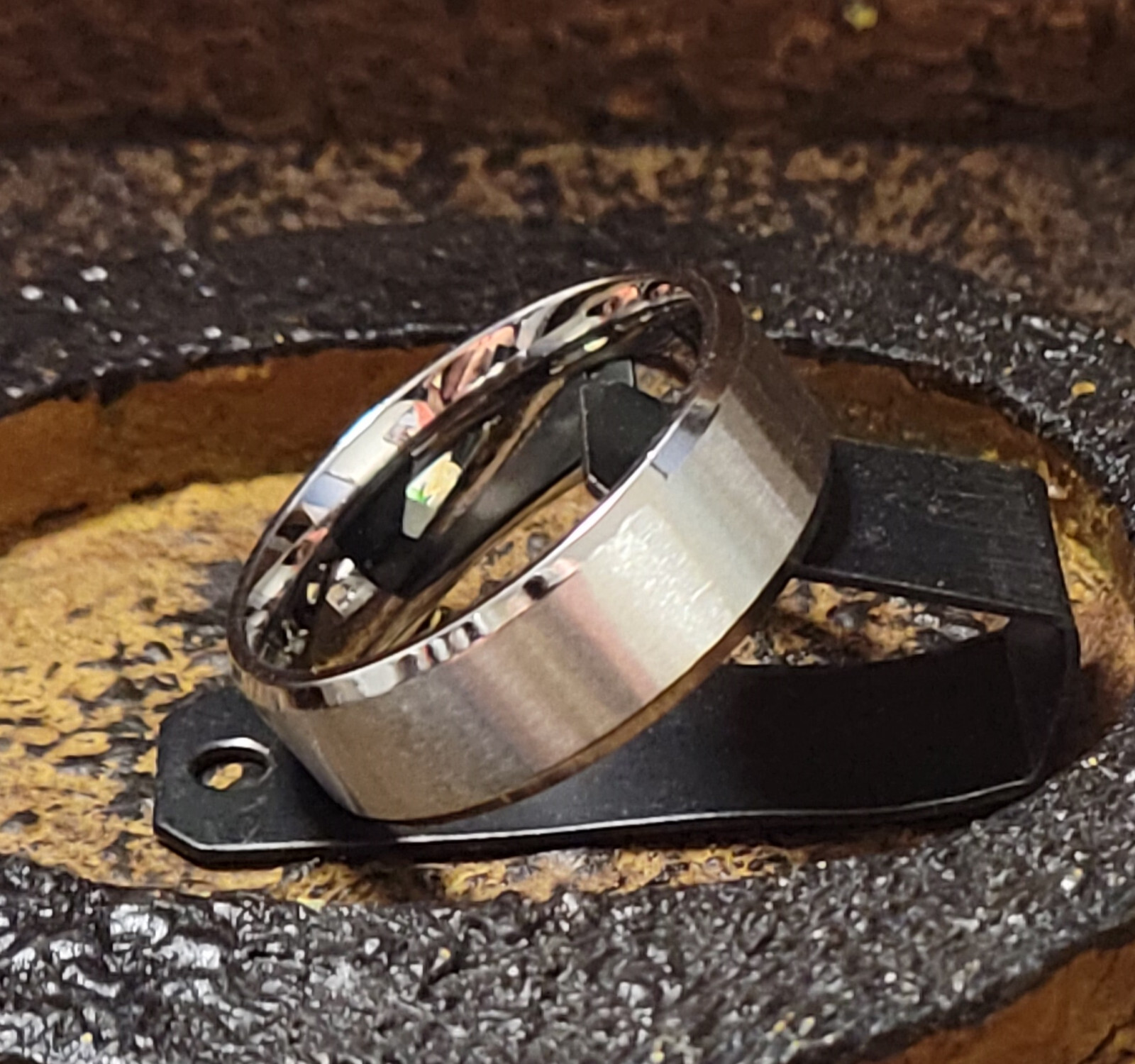 Personalized Engraved Men’s Traditional Silver Wedding Ring Band