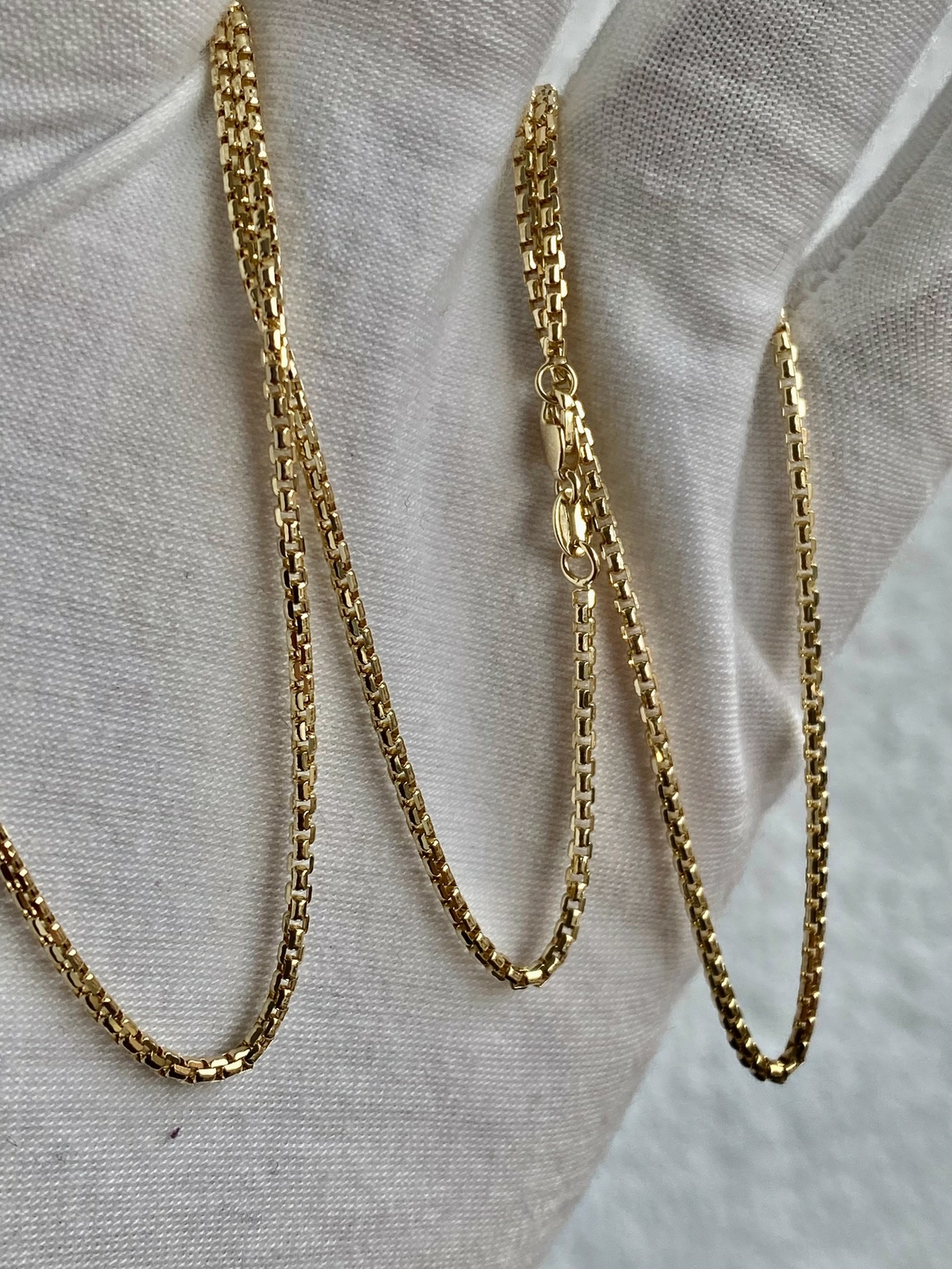 1.8MM Solid 14K Yellow Gold Round Box D.C Chain Necklace 16-24″