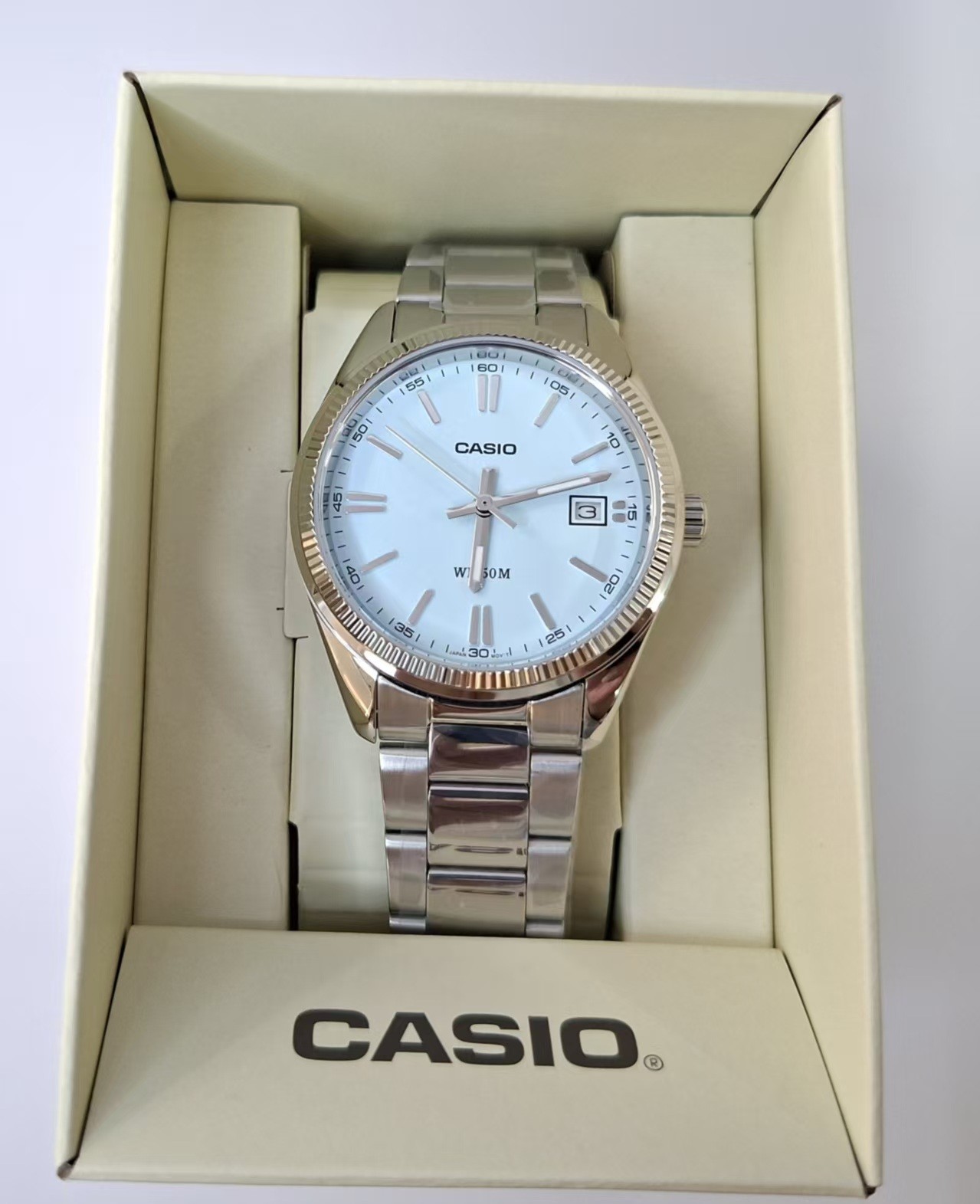 Casio UTP-1302PD-2A2 Stainless Steel Band 35 mm Dail Blue Unisex Adults Watch