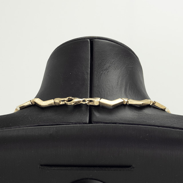 Silver gold-plated necklace with zigzag links