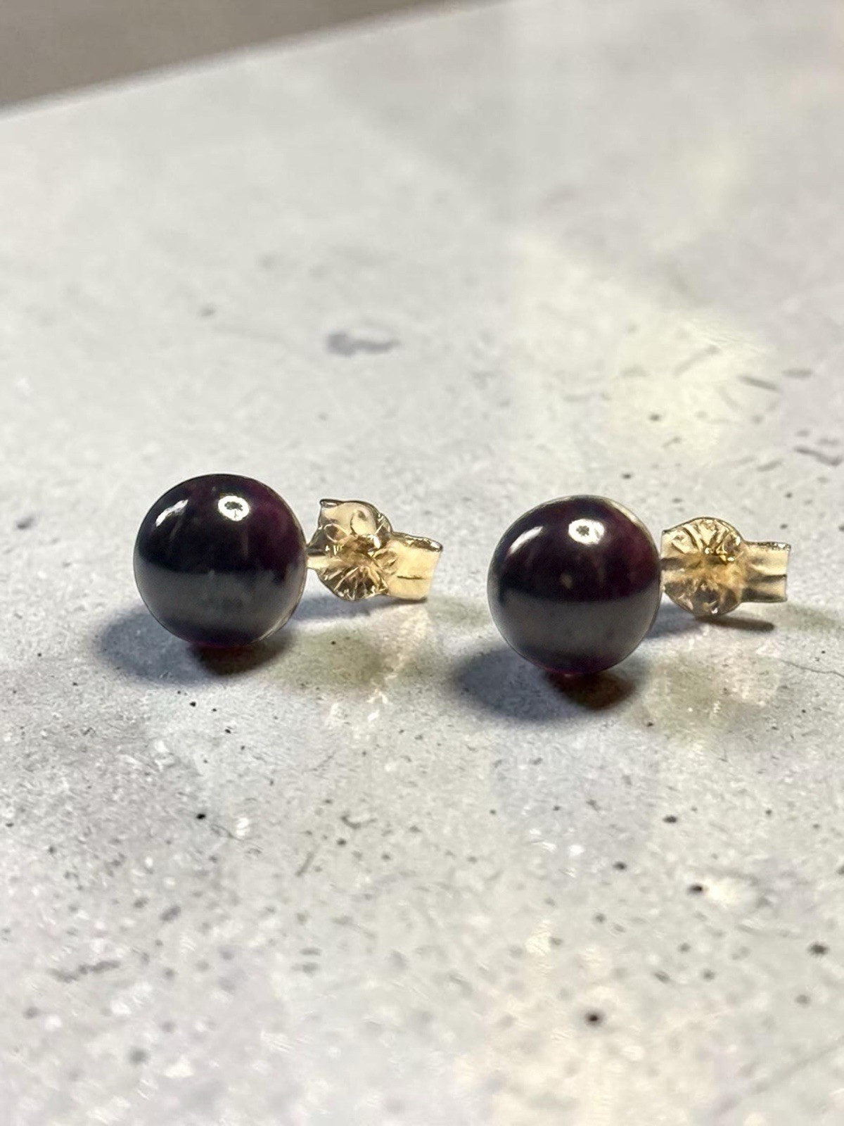 Genuine 5mm Indian Garnet 9k Gold Earrings 1 Carats Approx