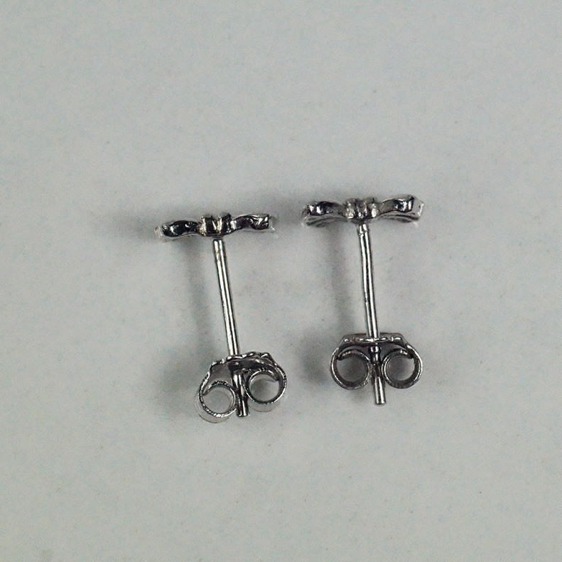 Sterling Silver Bowtie Post Stud Earrings 4.5 mm x 7 mm 0.65 g