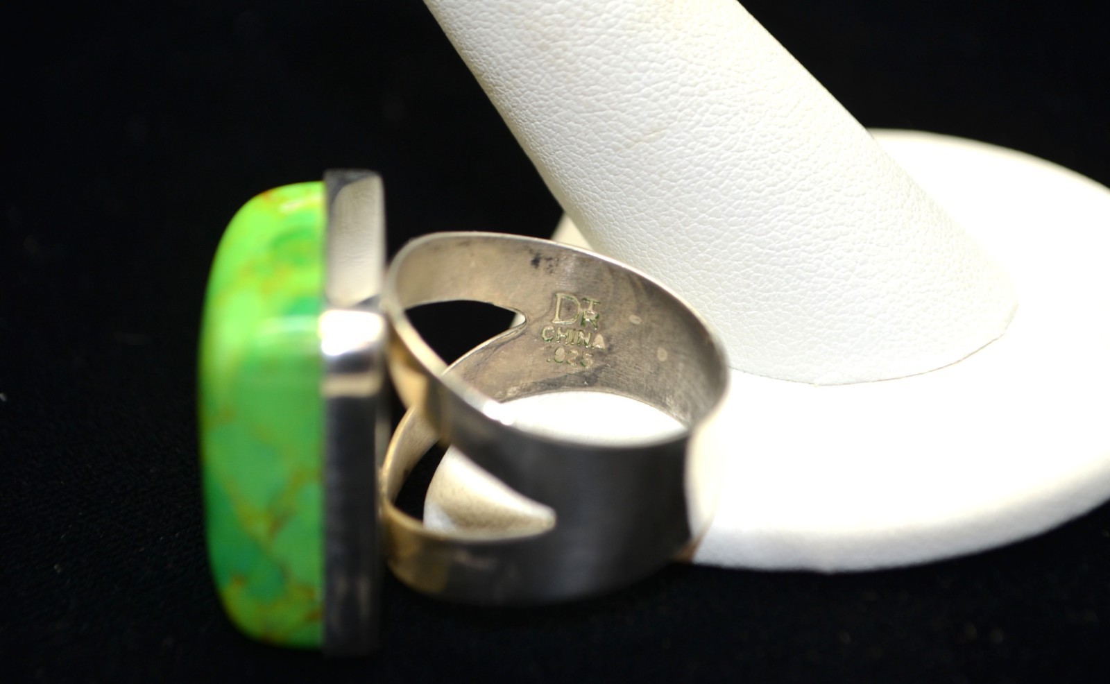 Sterling Silver Gorgeous Large Rectangular Green Stone Ring SZ 12.0 #FMG239