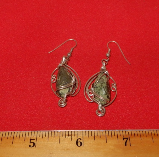 Jewelry – Silver Wire Wrapped Geode Drop Earrings (Reversible) 1 3/4 “