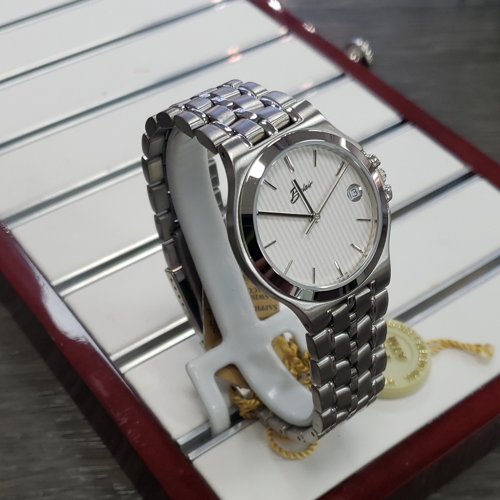 Belair Quartz Analog Wristwatch Stainless Bracelet White Dial