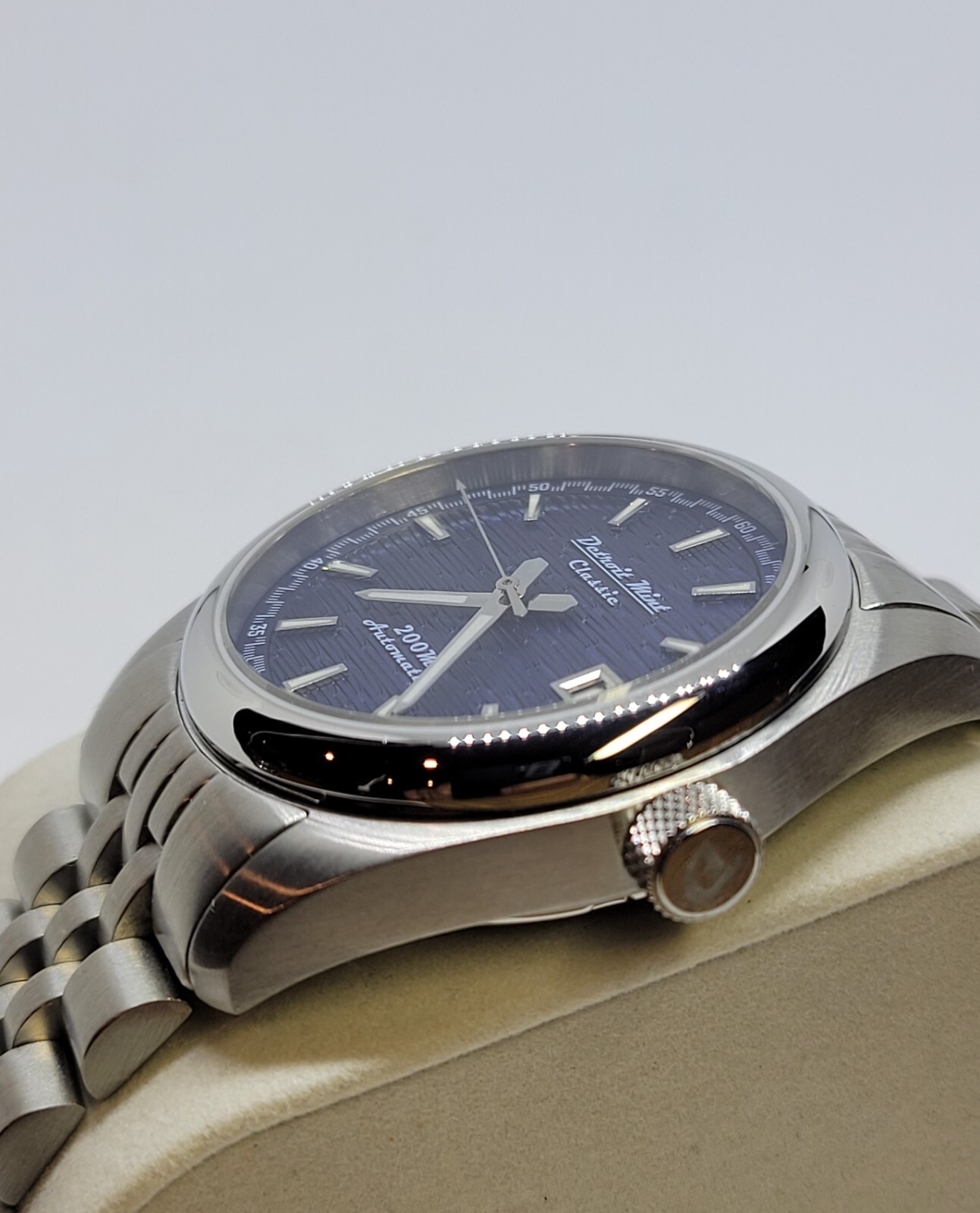 Detroit Mint Classic Automatic Dress Sports Watch Blue Horizon