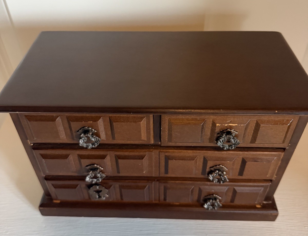 Wood Jewelry Box Mini Chest w/ 4 Drawers red velvet Lined