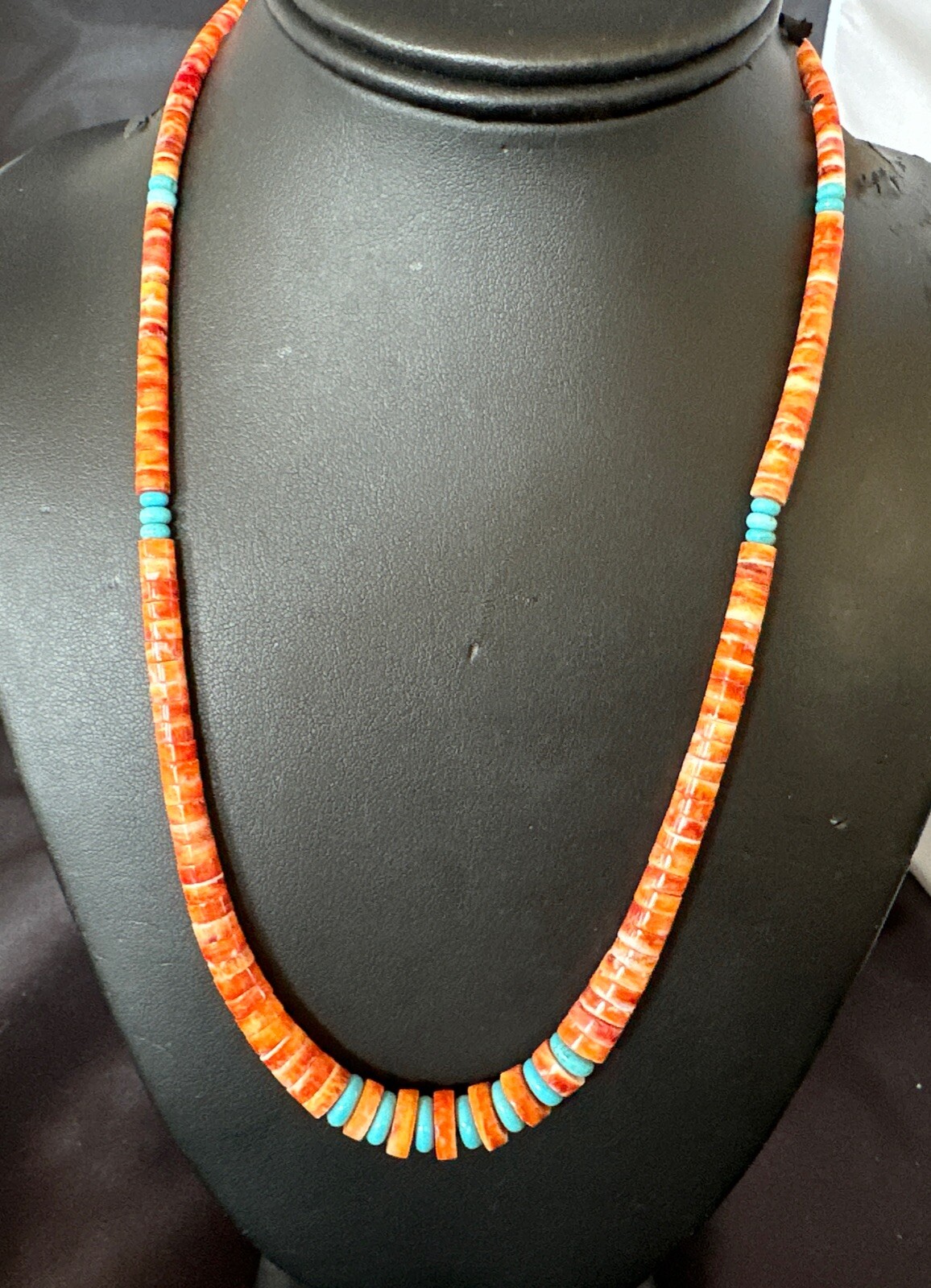 USA Spiny Oyster Turquoise Graduated Navajo Sterling Silver Necklace 18273