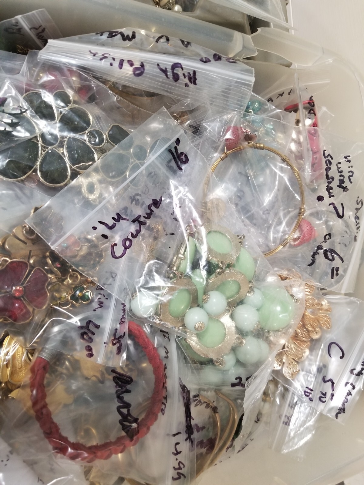 Huge lot Random necklaces all wearable some signed some not Vtg Modern Very Nice