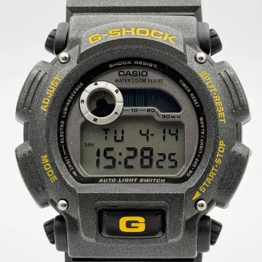 G-SHOCK DW-9000AS-8AT Triple Crown Limited Edition