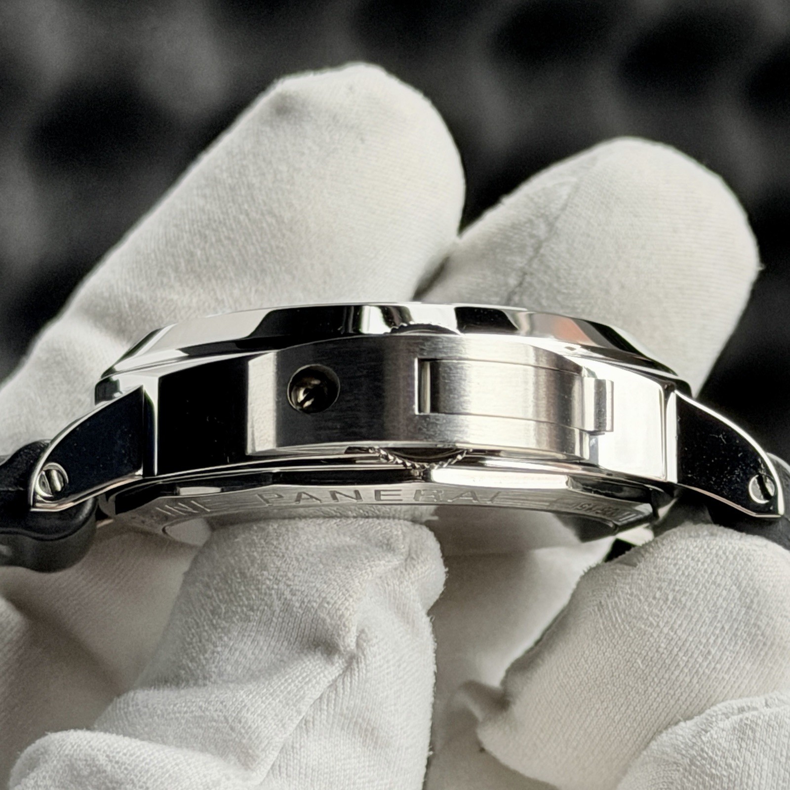 2016 Panerai Luminor 44mm Black Dial | PAM00112 | Box & Papers