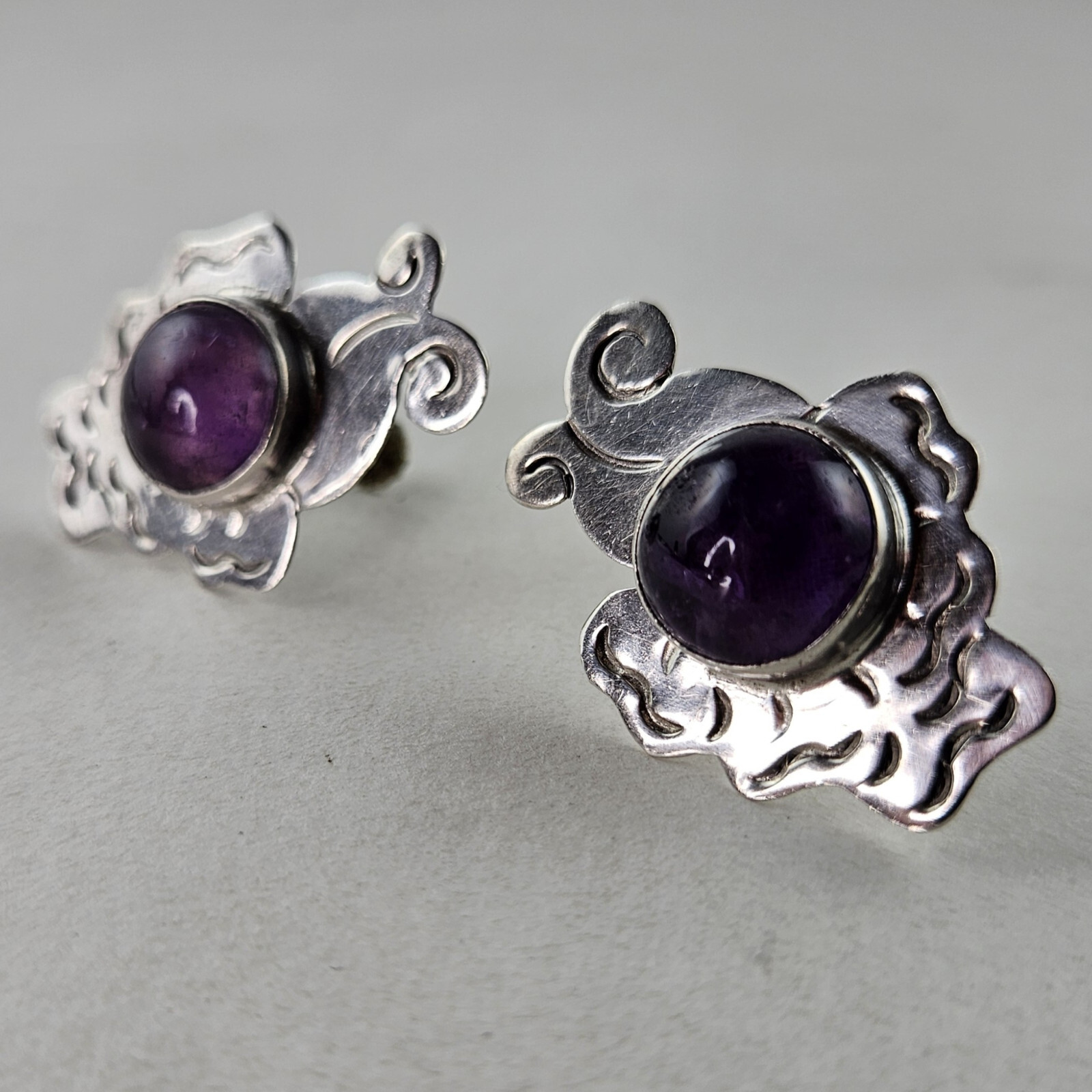 Sterling Silver Earrings Amethyst Screw Back Mexico 12.0g [8451]