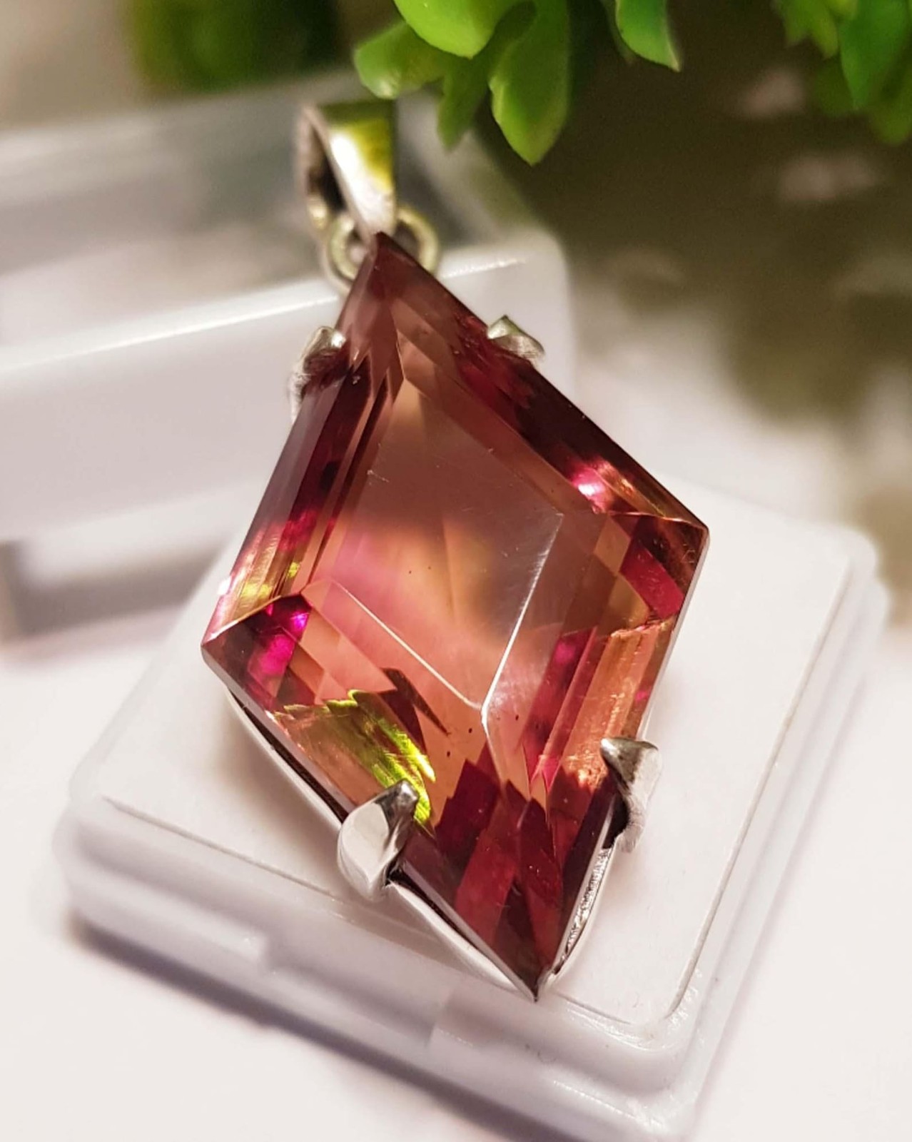 Natural 53 CT Color Change Alexandrite GIE Certified Gemstone Pendant 925 Silver