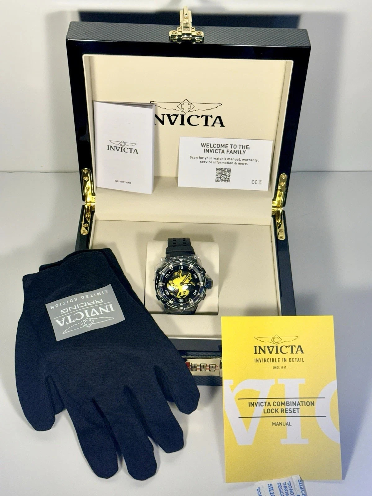 70115 Invicta Objet D Art Automatic Black 40mm Luxury Watch Vault Bundle