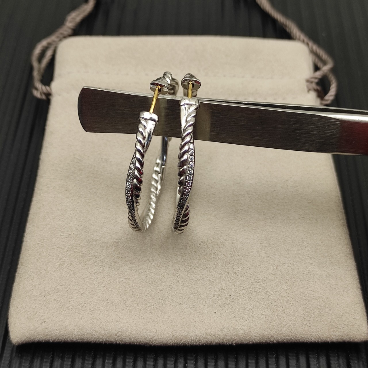 David Yurman Infinity Hoop Earrings Sterling Silver with Diamonds 42mm