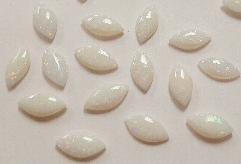 VINTAGE GENUINE FIRE OPAL NATURAL 4x8mm. NAVETTE .50 CTW GEMSTONE CABOCHON L586