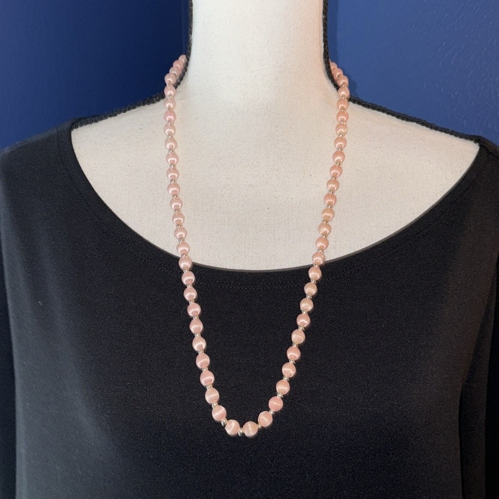 🧵 3-Strand Silk Bead Necklace Set – Estate Find from Singapore