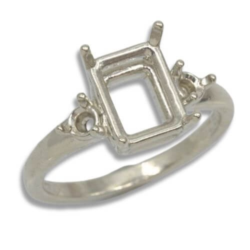 Emerald Cut 3mm Accent Pre-notched Ring Mounting (9x7mm – 16x12mm)