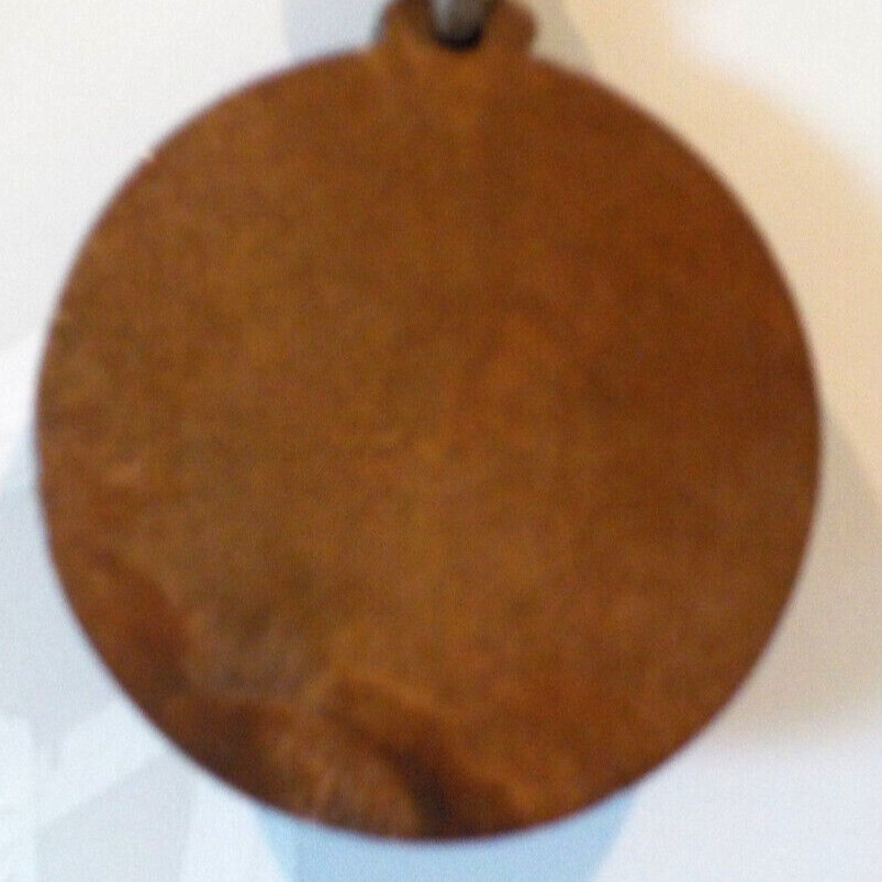 New Without Tags Yin & Yang Necklace With Rope Chain & A Wood Pendant Gift Boxed
