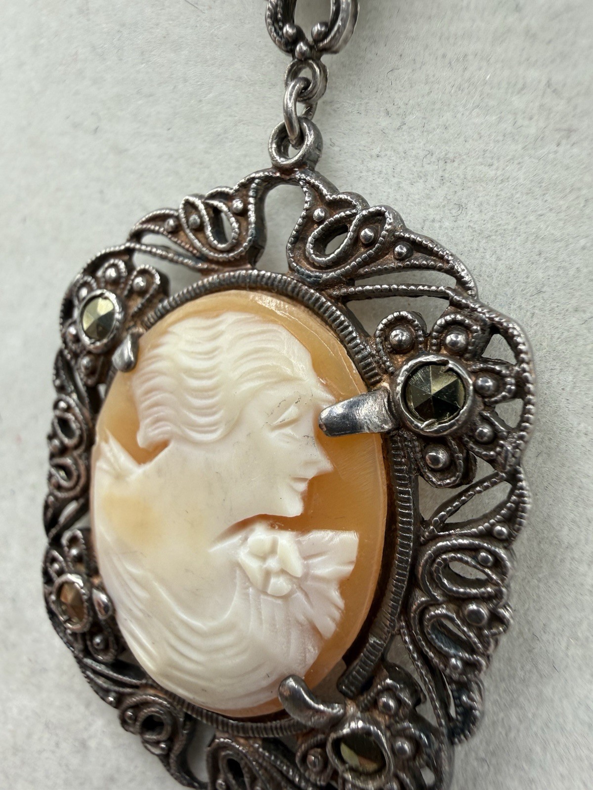 Vintage Sterling Silver Shell Cameo Marcasite Filigree Pendant Necklace