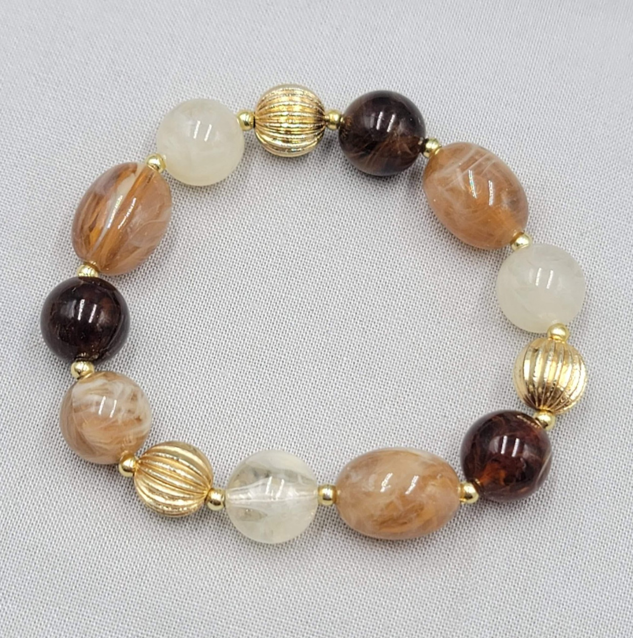 Multicolor Beaded Stretch Bracelet Womens 6.5 In Gold Tone Accents Acrylic