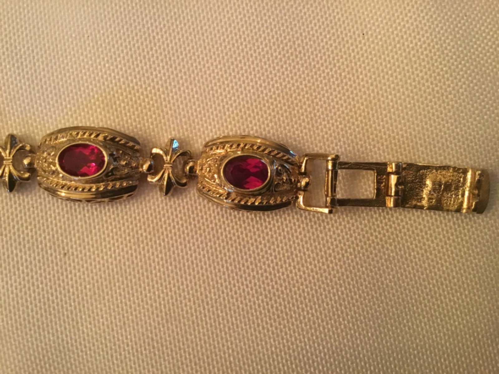 10KT Synthetic Ruby Bracelet -18.52 Grams- Adjustable Clasp- Wear or Scrap