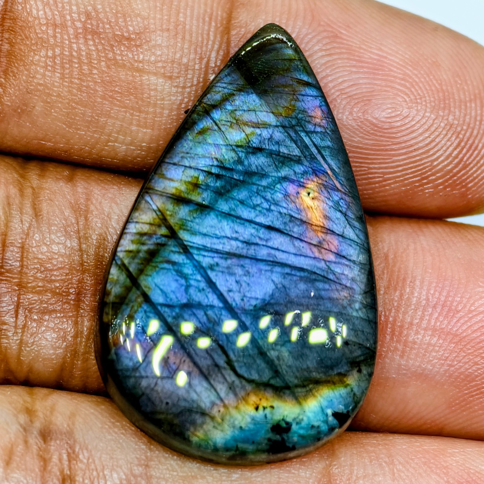 29 Cts Natural Labradorite Cabochon Gemstone For Jewelry 32.7×20.6×5.3 MM