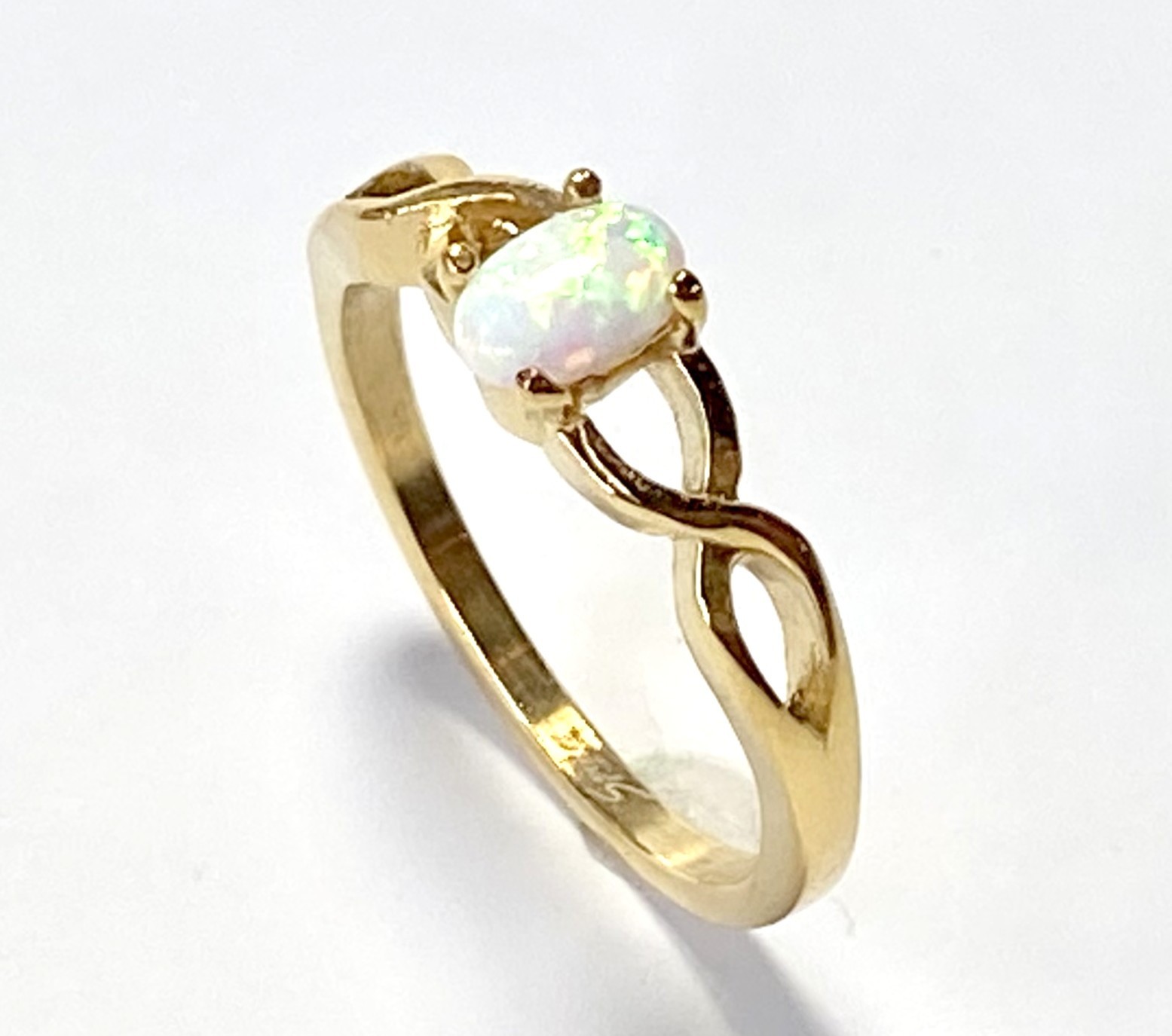 Oval Opal Set Casted Gold Ion Plated Stainless Steel Ring (FL118)