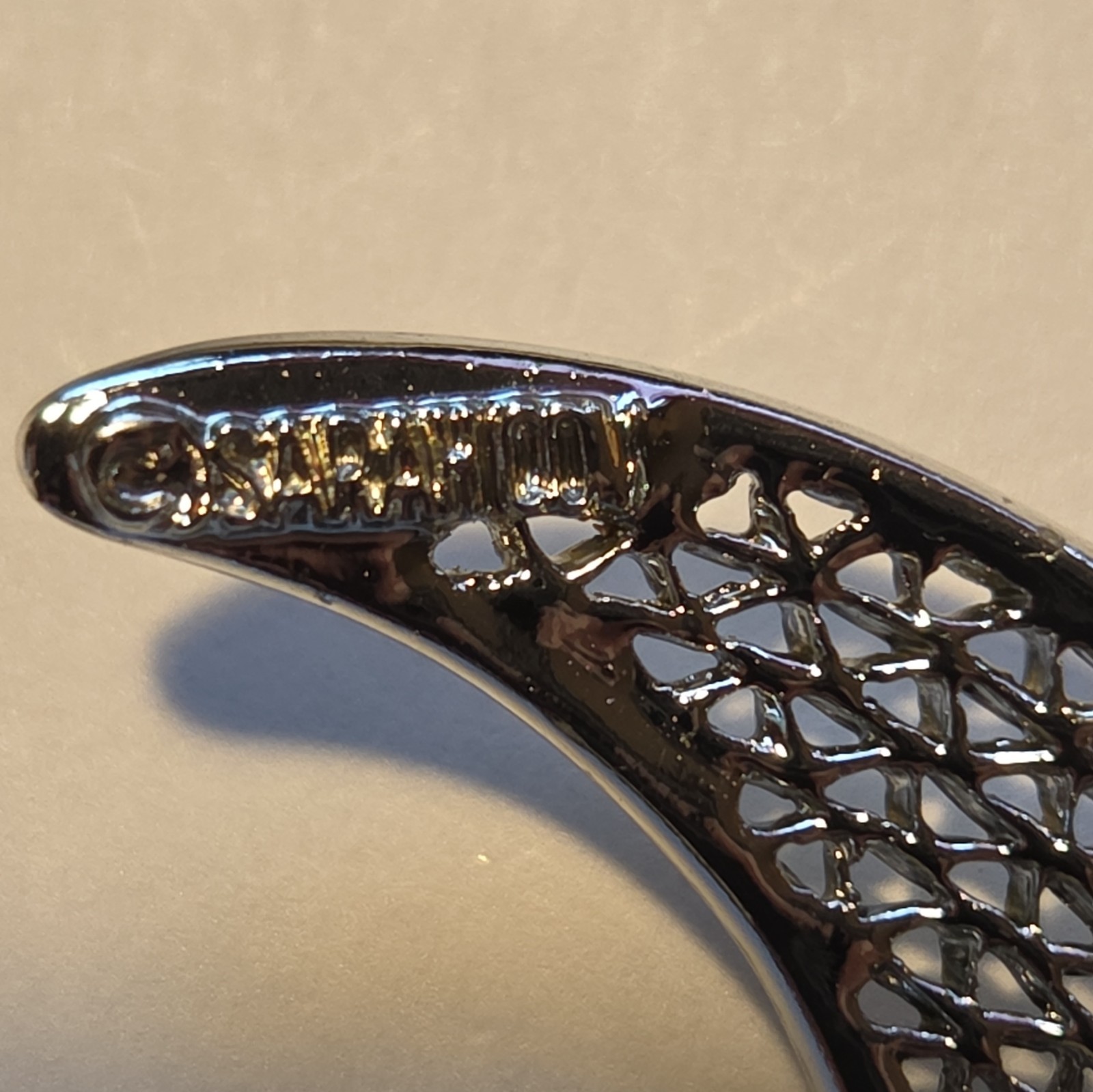 SARAH COVENTRY Tone Textured Crescent Moon Brooch Pin Metal No Stone