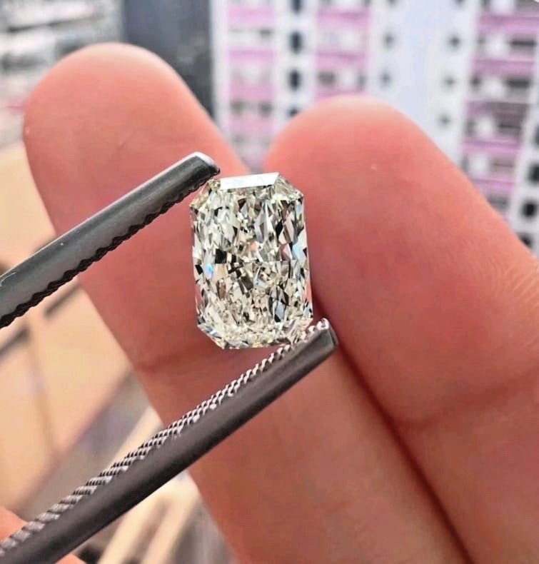 2 CT Radiant Cut D-E Color VVS1 Moss Diamond 7×9 MM gemstone For Jewellery