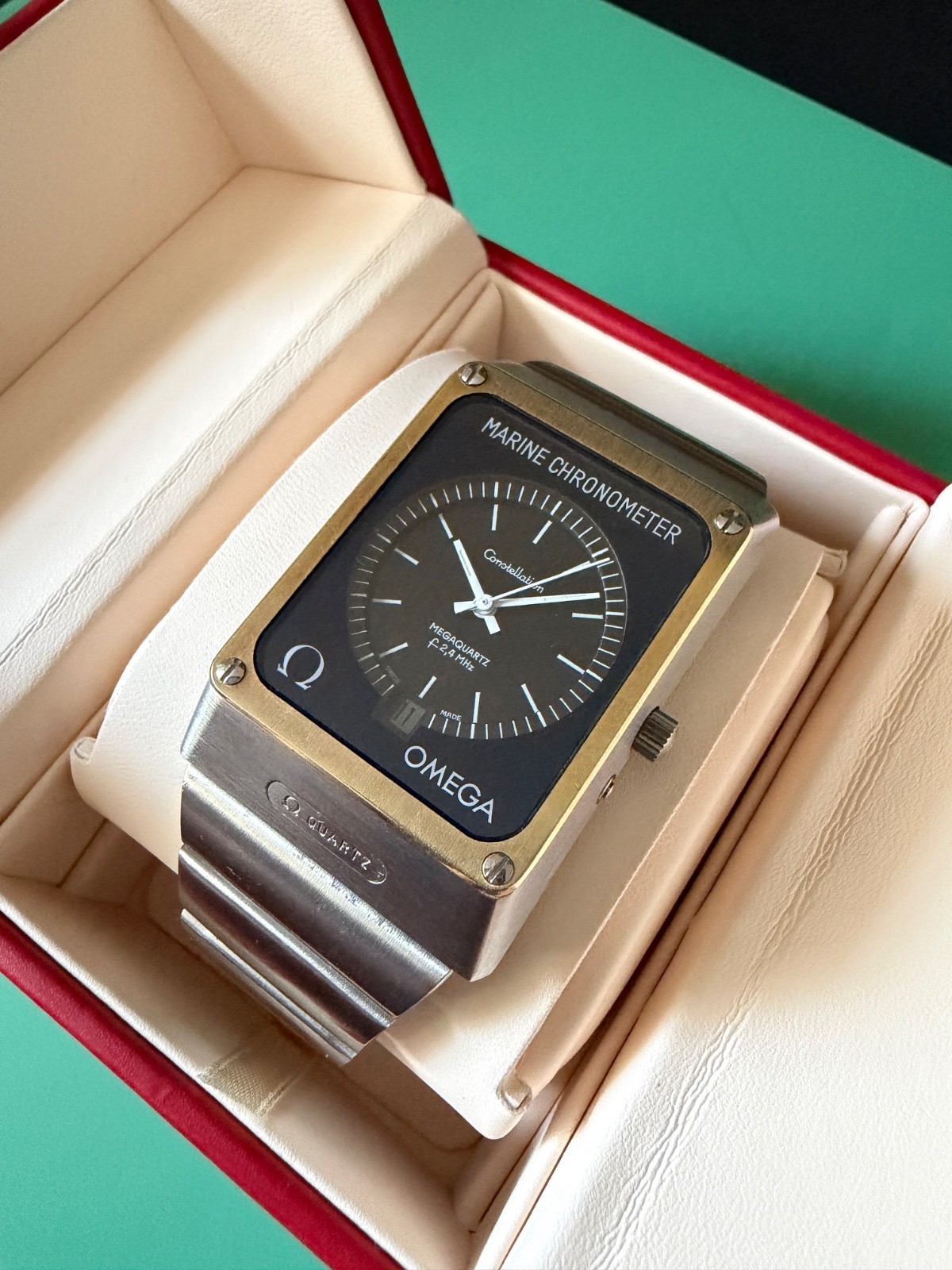 Omega Constellation Megaquartz f2.4 Cal 1510