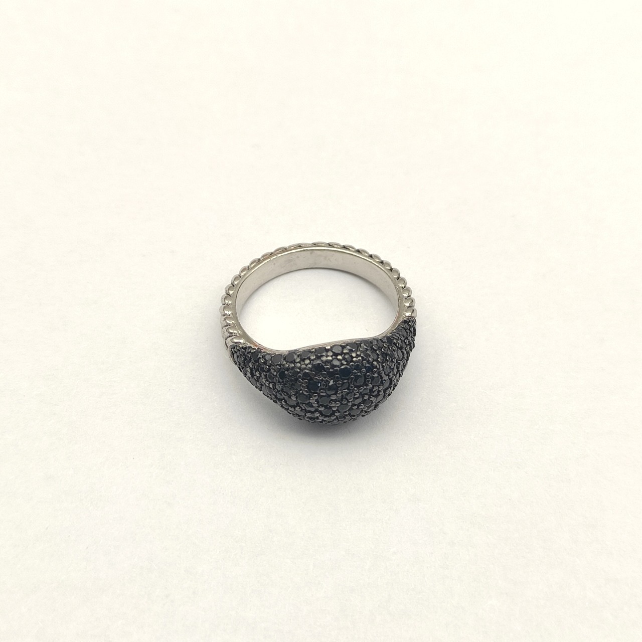 David Yurman Pavé Pinky Ring 18K White Gold with Black Diamonds 10mm Size:6