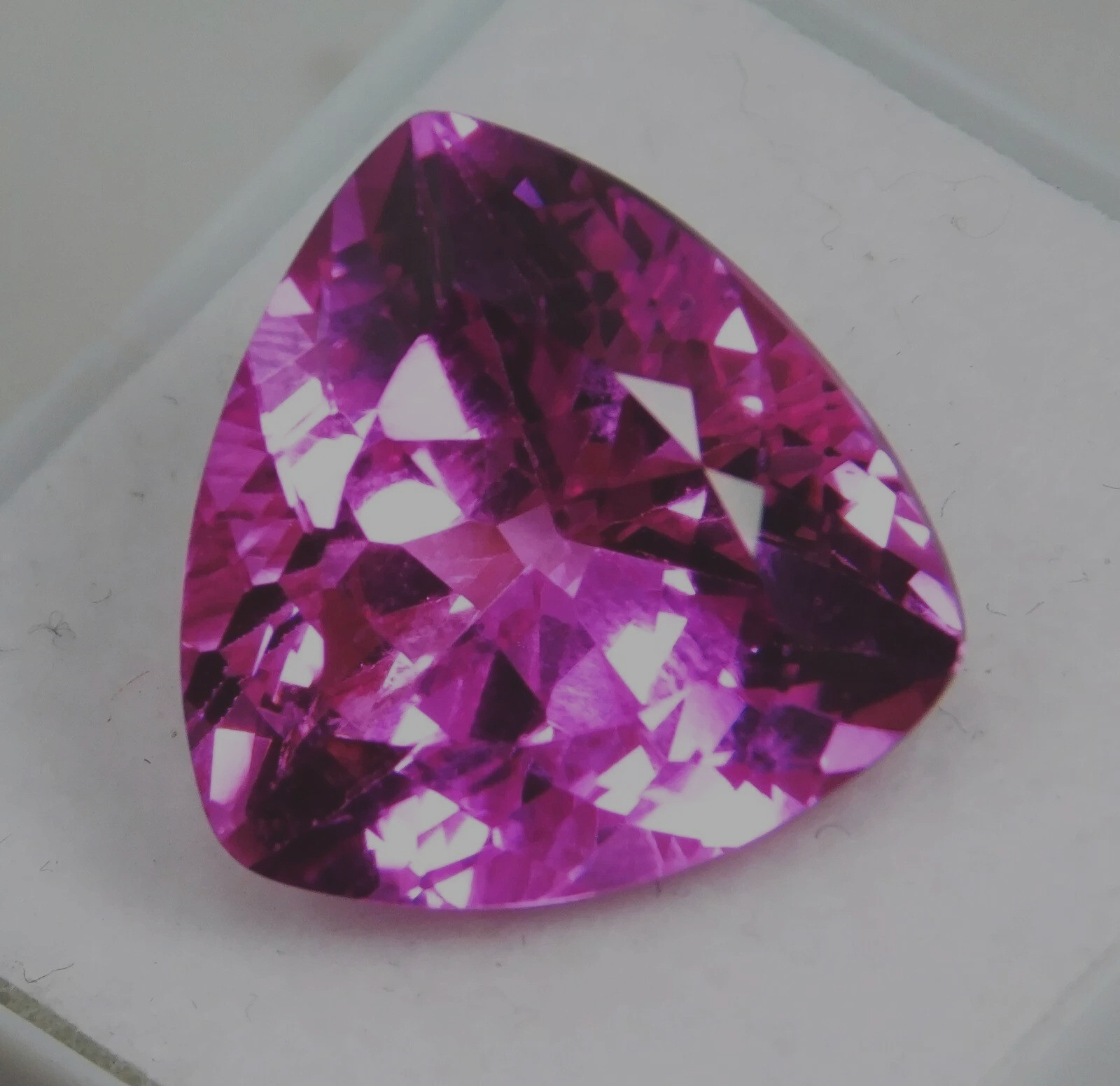 Sparkling Pink Ruby Trillion Cut 13+ Ct Natural Loose Gemstone For Jewelry