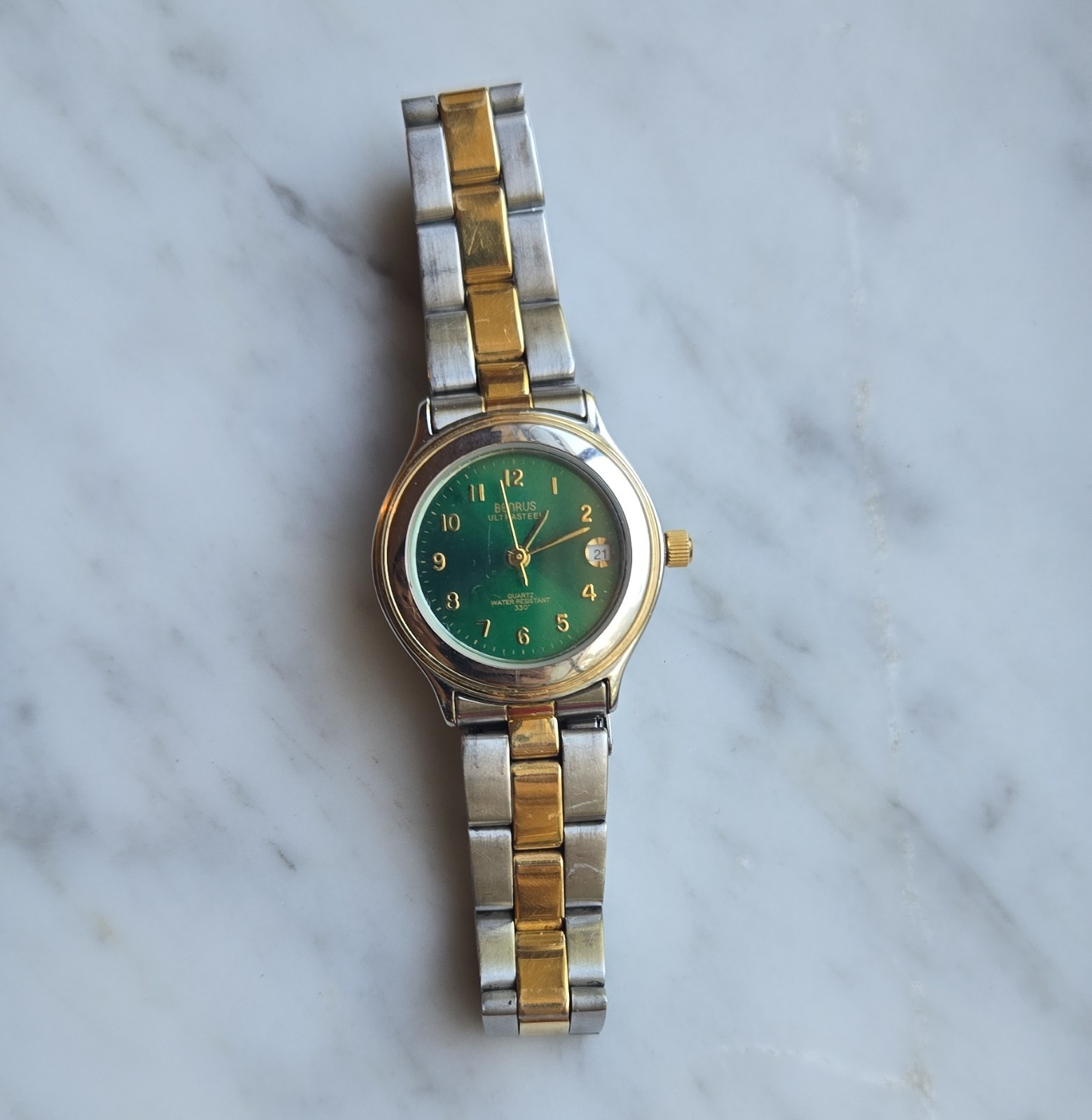 Benrus Ultrafast Quartz Green Dial Date Two-Tone SS Watch 33mm 30m WR Needs Batt
