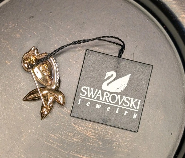Swarovski Bird Brooch Pin Gold Tone Clear Crystal Animals & Insects