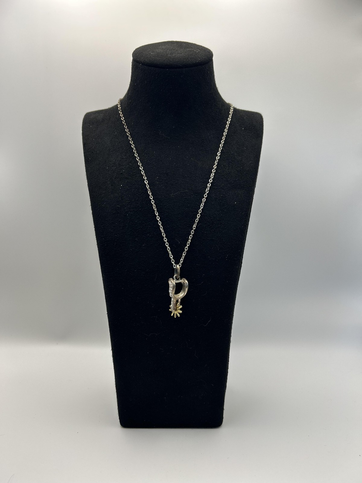 Necklace Silver and Rhinestone Spurs Pendant Chain Lobster Clasp Womens