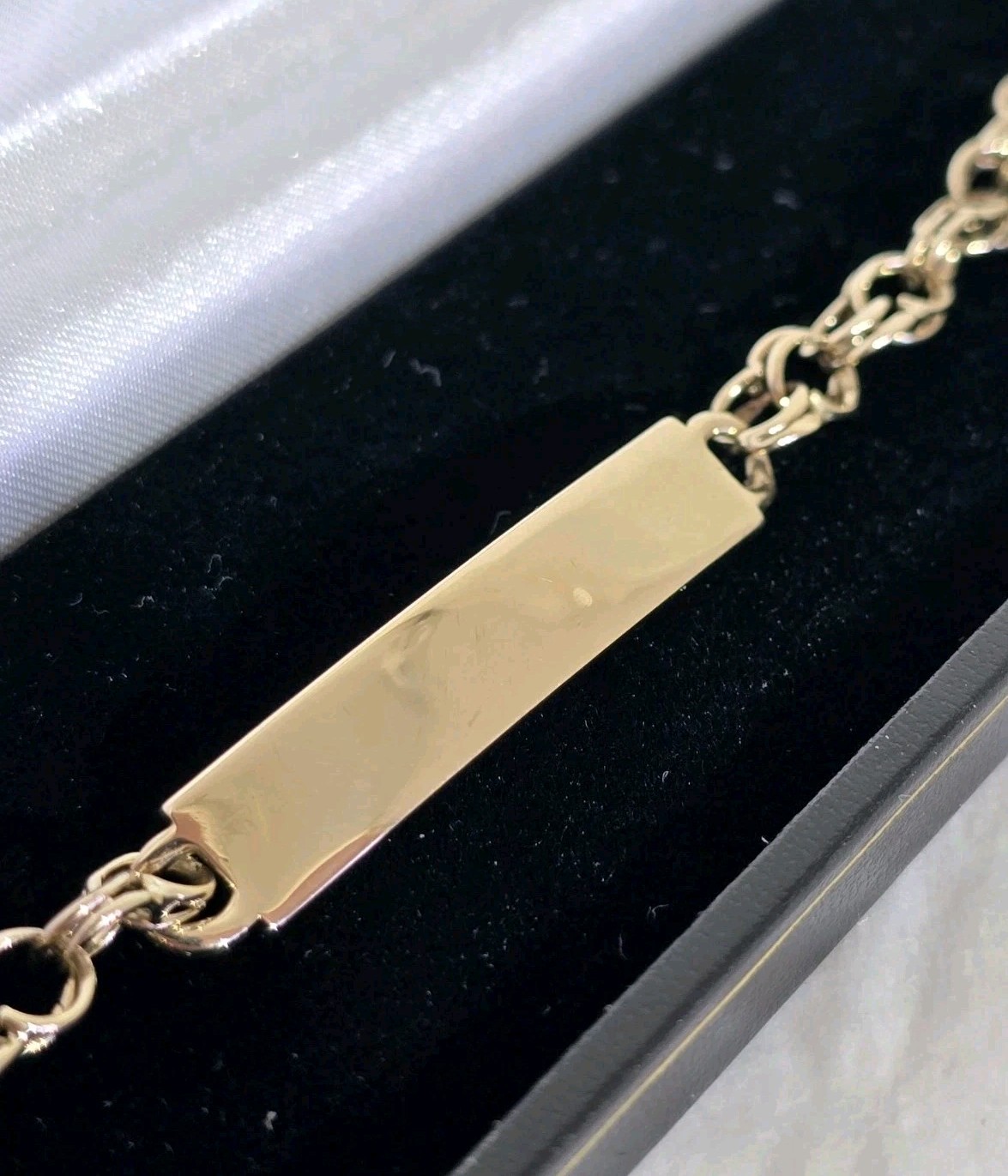 9ct Solid Yellow Gold ID ( Identification ) Bracelet. London 1973. By A G C .