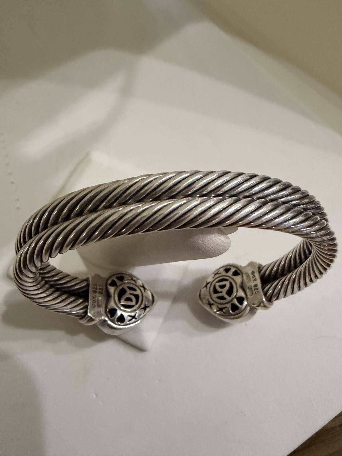 David Yurman 925/14k Double Heart Stone Cable Cuff Bracelet. 6.5 inches. v95a