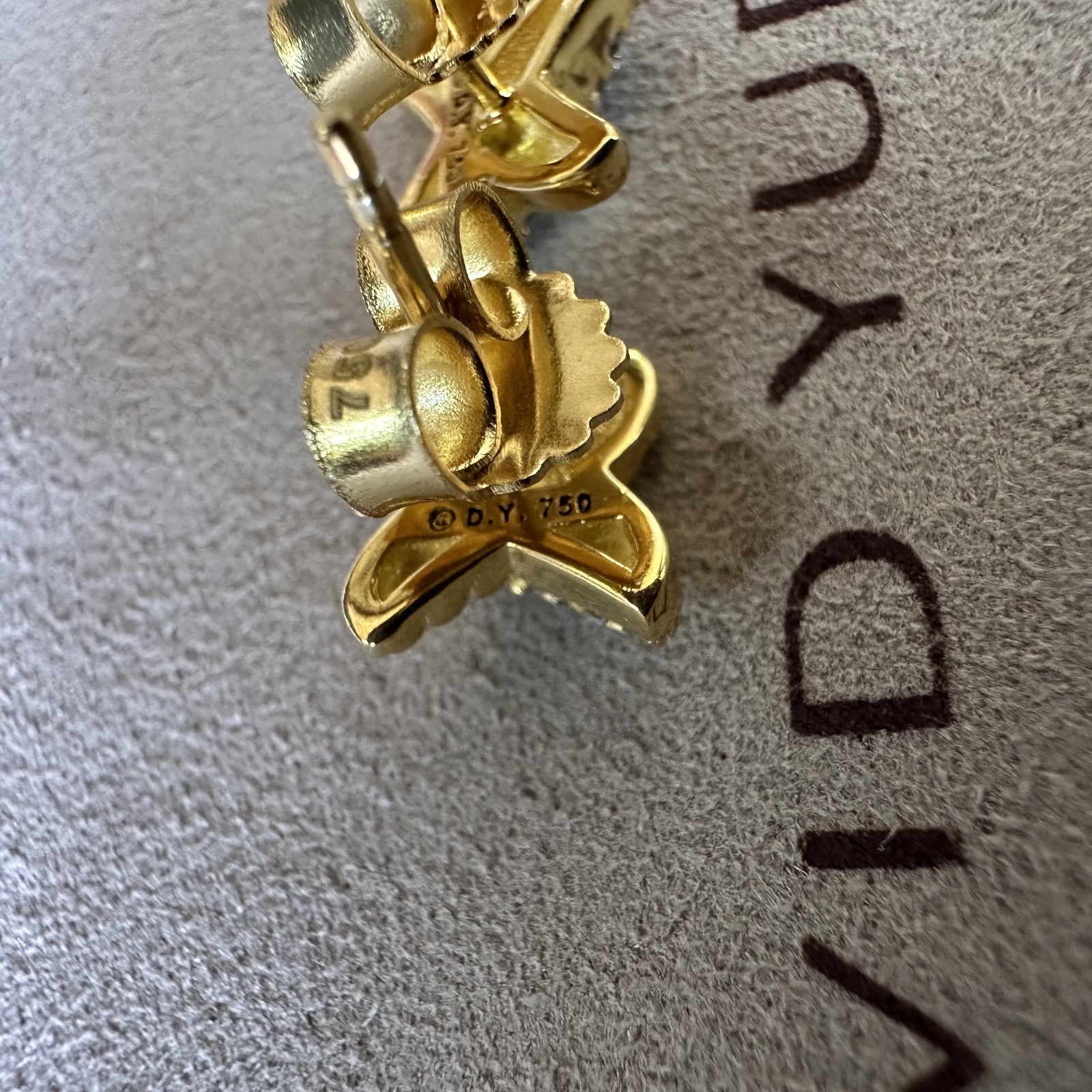 David Yurman Two Tone Cable Crossover Studs 925 Silver 18K Gold Diamond Earrings