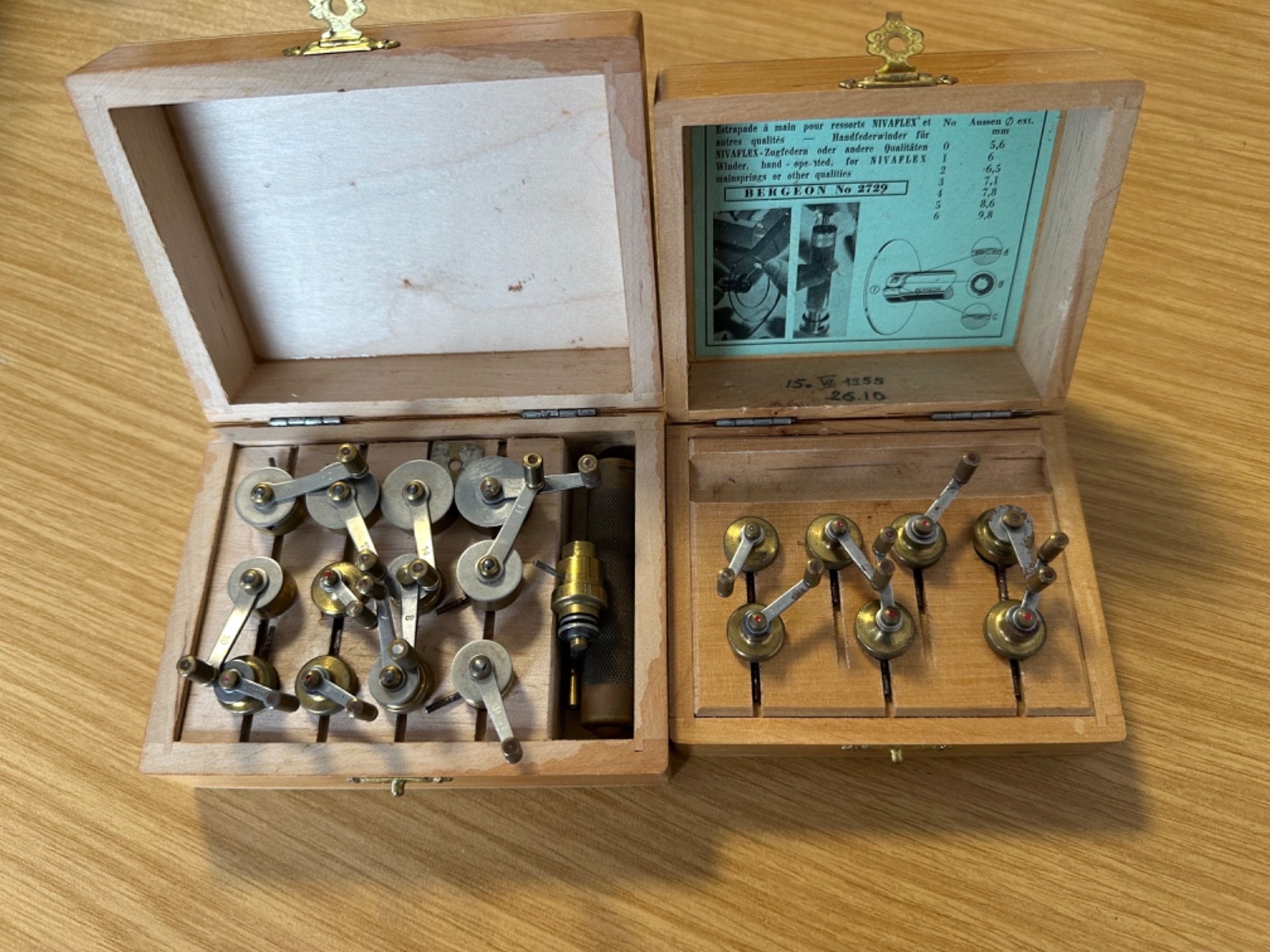 Genuine BERGEON 2729 mainspring winder tools in wooden box