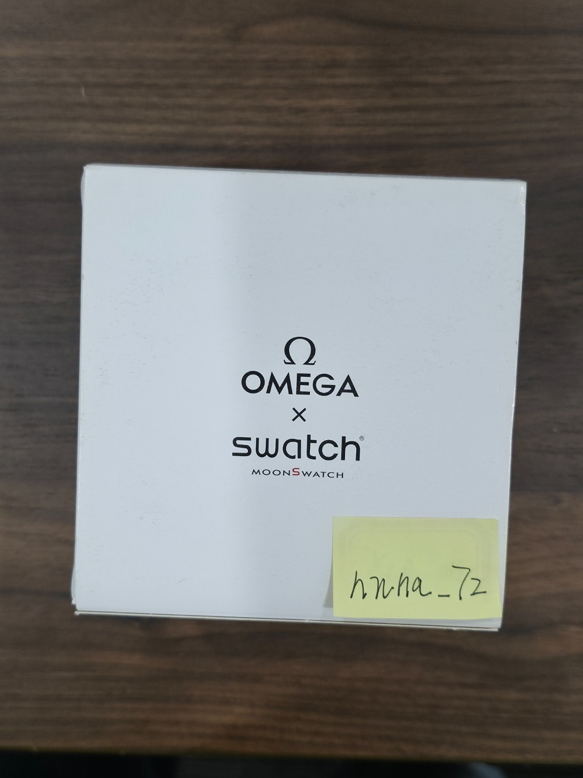 Swatch Bioceramic MoonSwatch Mission TO THE MOON PHASE
