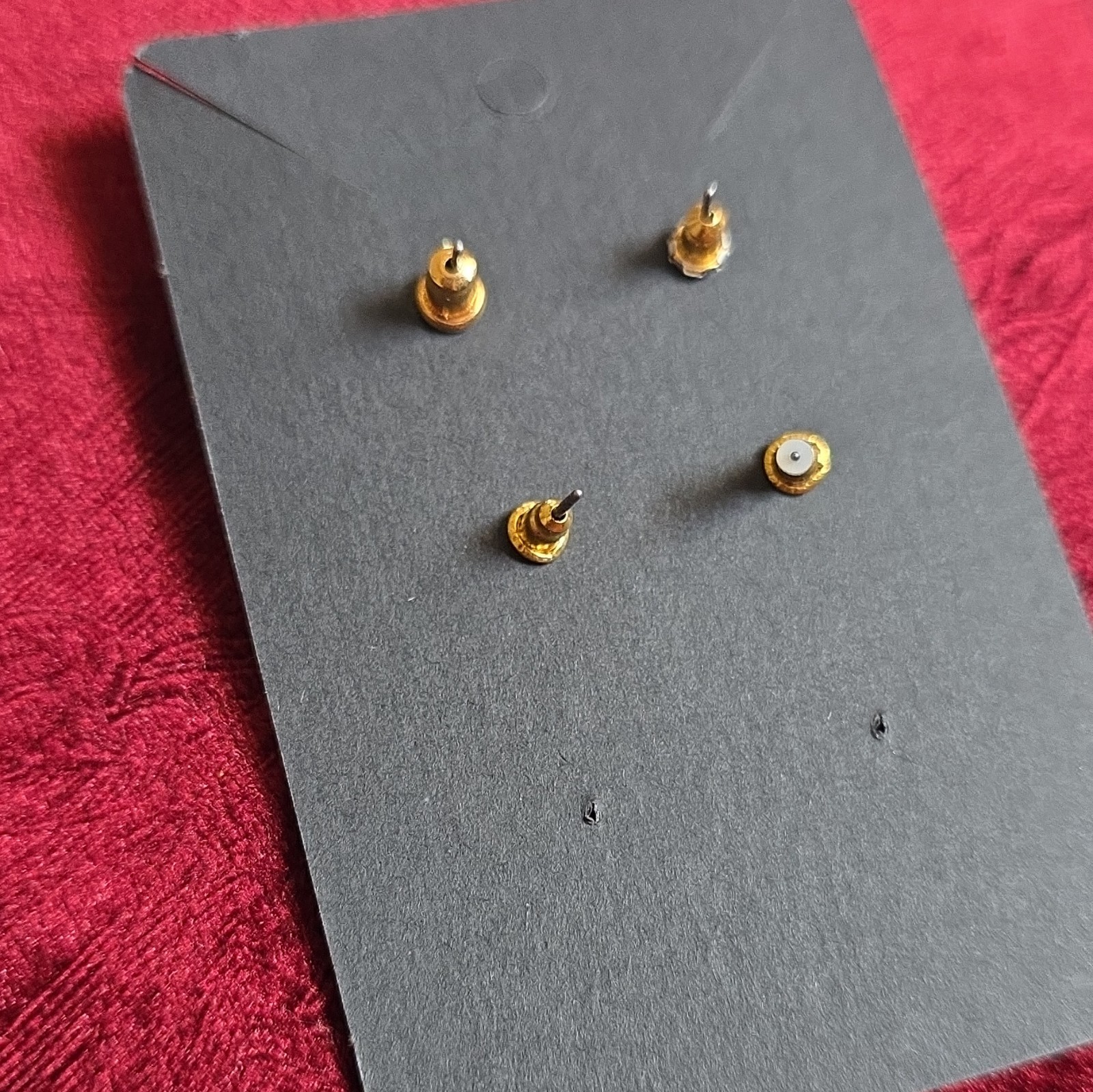 gold tone stud earrings 2 pair set orange crystal round & triangle